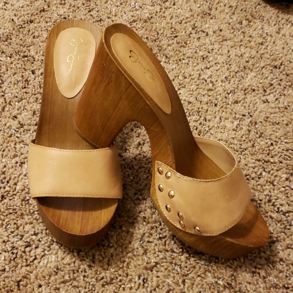 Nine West Chunky Heal Sandle